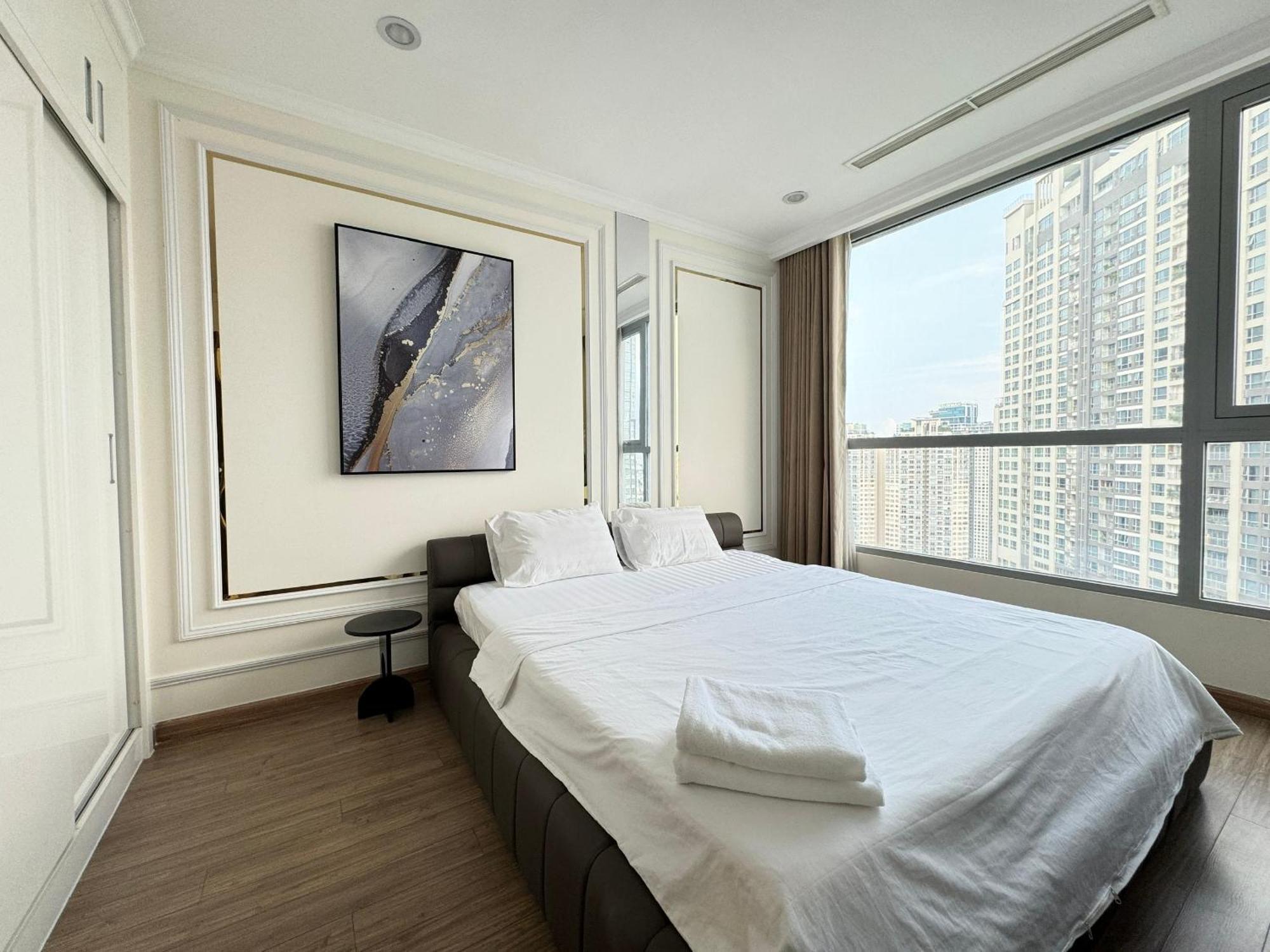 Landmark Luxury Residence - Luna Apartment Thành Pho Ho Chí Minh Esterno foto