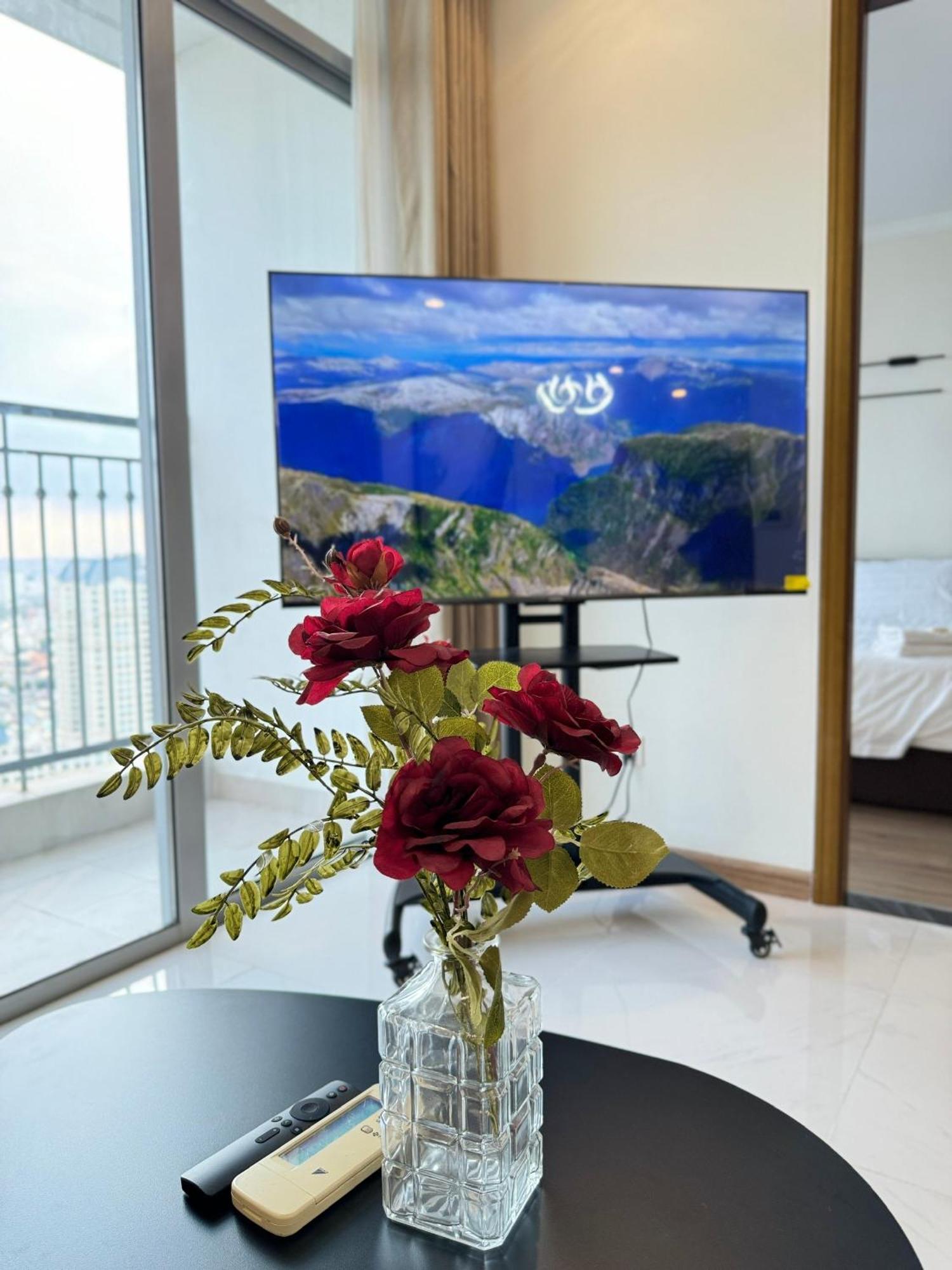 Landmark Luxury Residence - Luna Apartment Thành Pho Ho Chí Minh Esterno foto